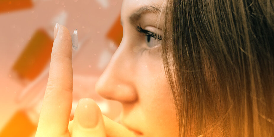 How To Insert Contact Lenses