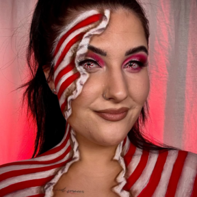 Candy Cane | @makeupby_esc