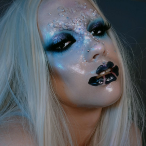 Dragon Mist Grey | @juliaredmakeup