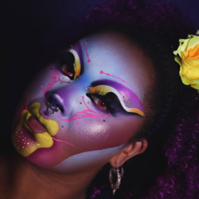 UV Pink | @makeupbynamaisa