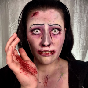 Zombie White | @makeupby_esc