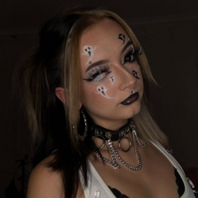 White Mesh UV | @thatautisticmua