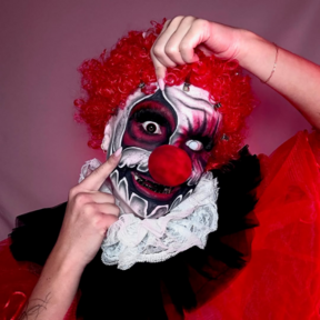 Blackout Black & Blind White | @evelinasilova_makeup