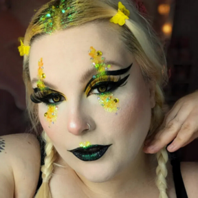 Wolf | @sandyglammua