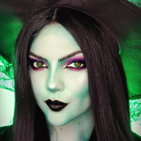 Hulk Green | @makeup_byjulie