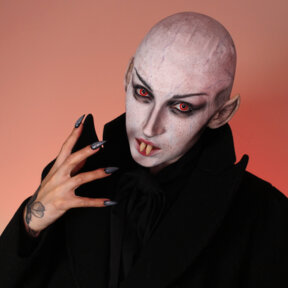 Red Monster (Nosferatu) | @LadyParadoxx