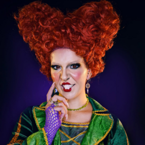 Twilight Volturi Red [Winnie Sanderson] | @saratigo